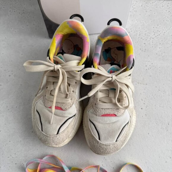 Squishmallow x Puma girls shoes size 4 youth - Picture 2 of 4